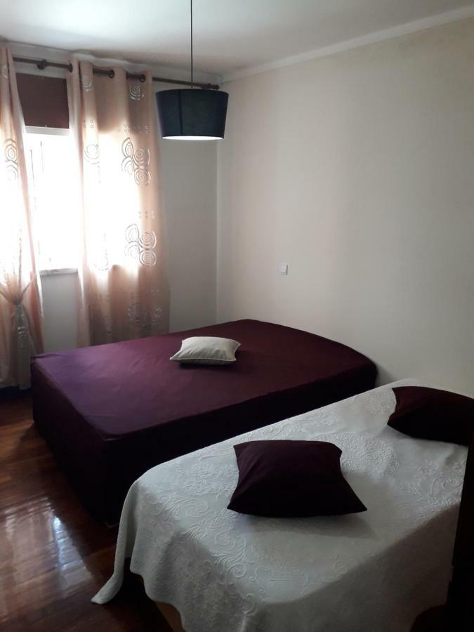 Apartamento 300 Metros Do Santuario De Fatima T4 Exterior photo
