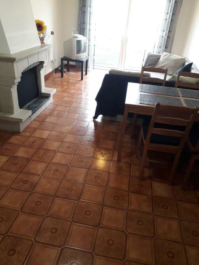 Apartamento 300 Metros Do Santuario De Fatima T4 Exterior photo